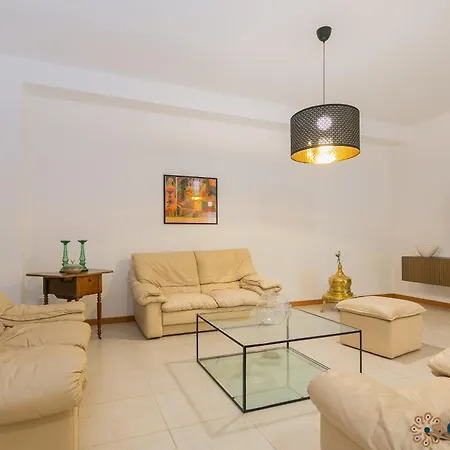 Apartment Rest By Apulia