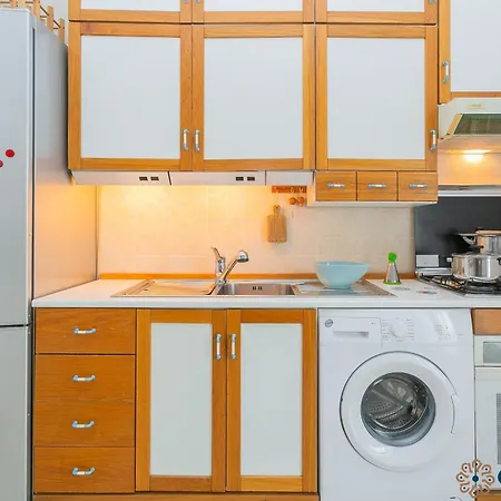 Rest By Apulia Modugno